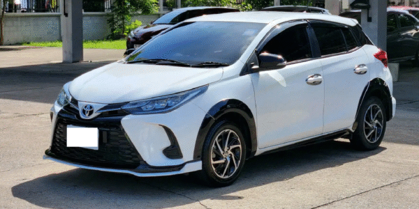 Toyota-Yaris-CP303